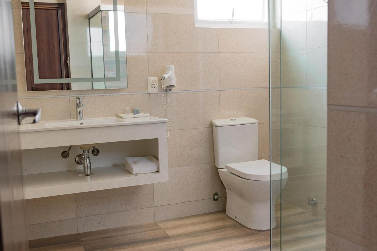 Rennova Hotel 4*